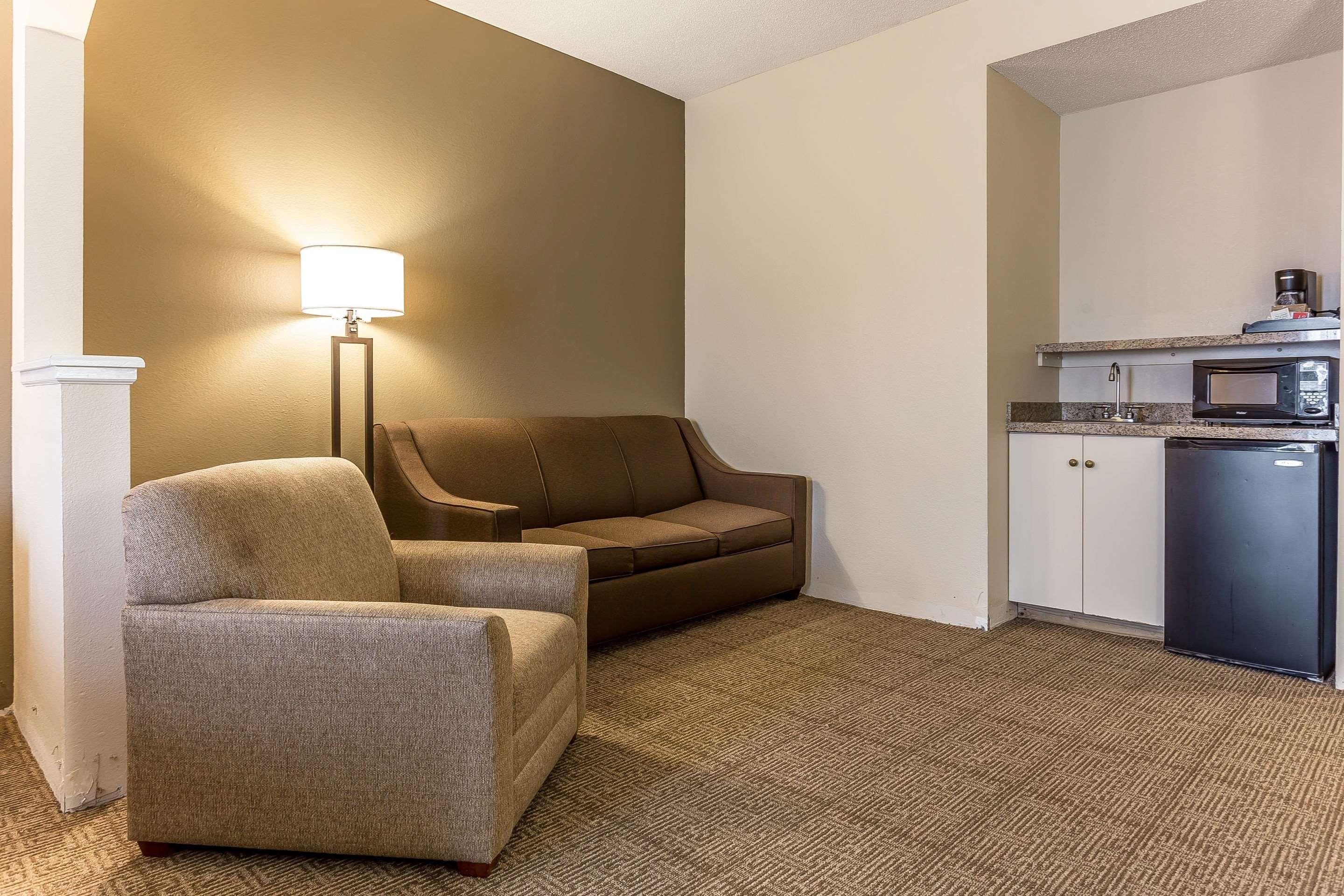 Comfort Suites Myrtle Beach Central Екстериор снимка