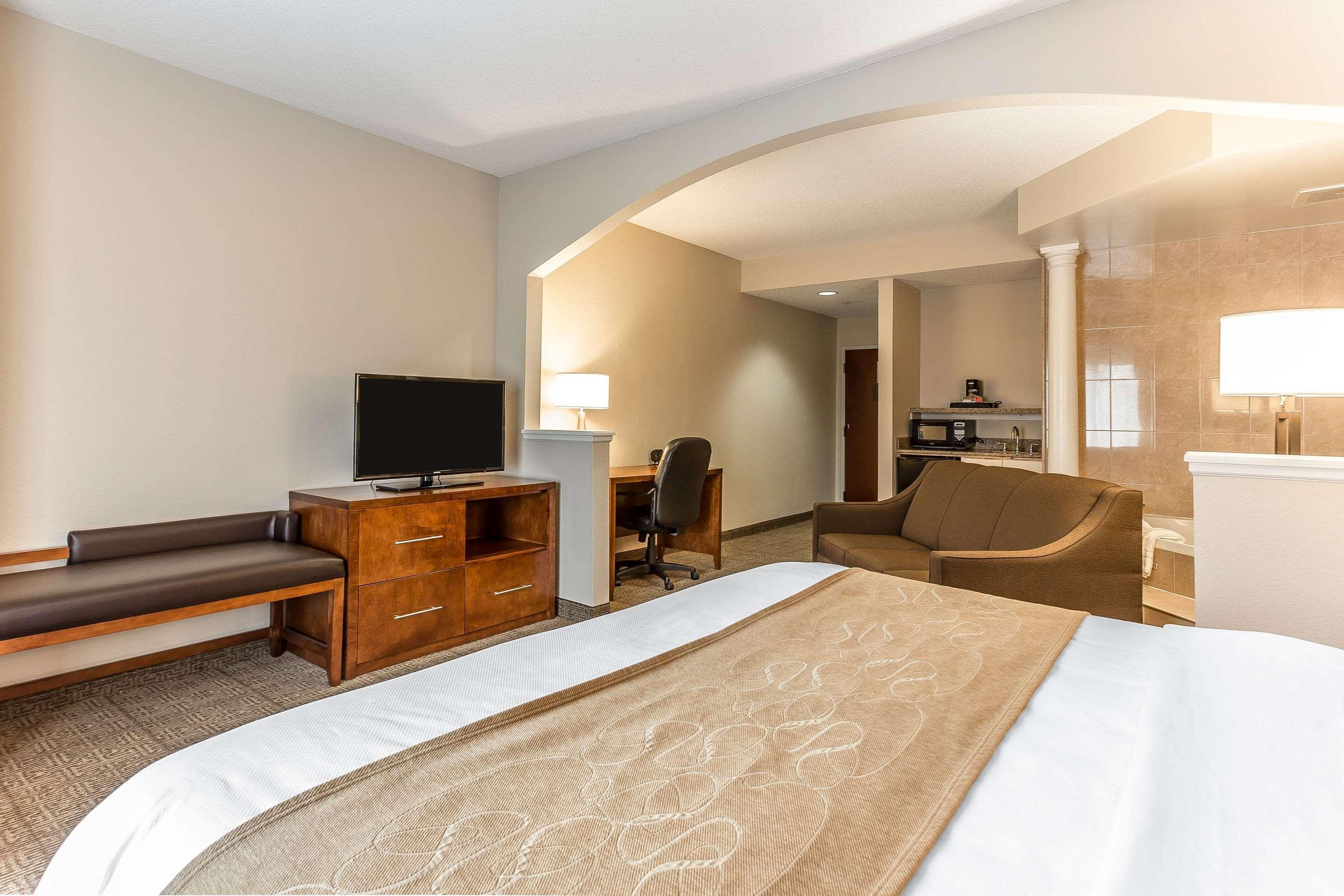Comfort Suites Myrtle Beach Central Екстериор снимка